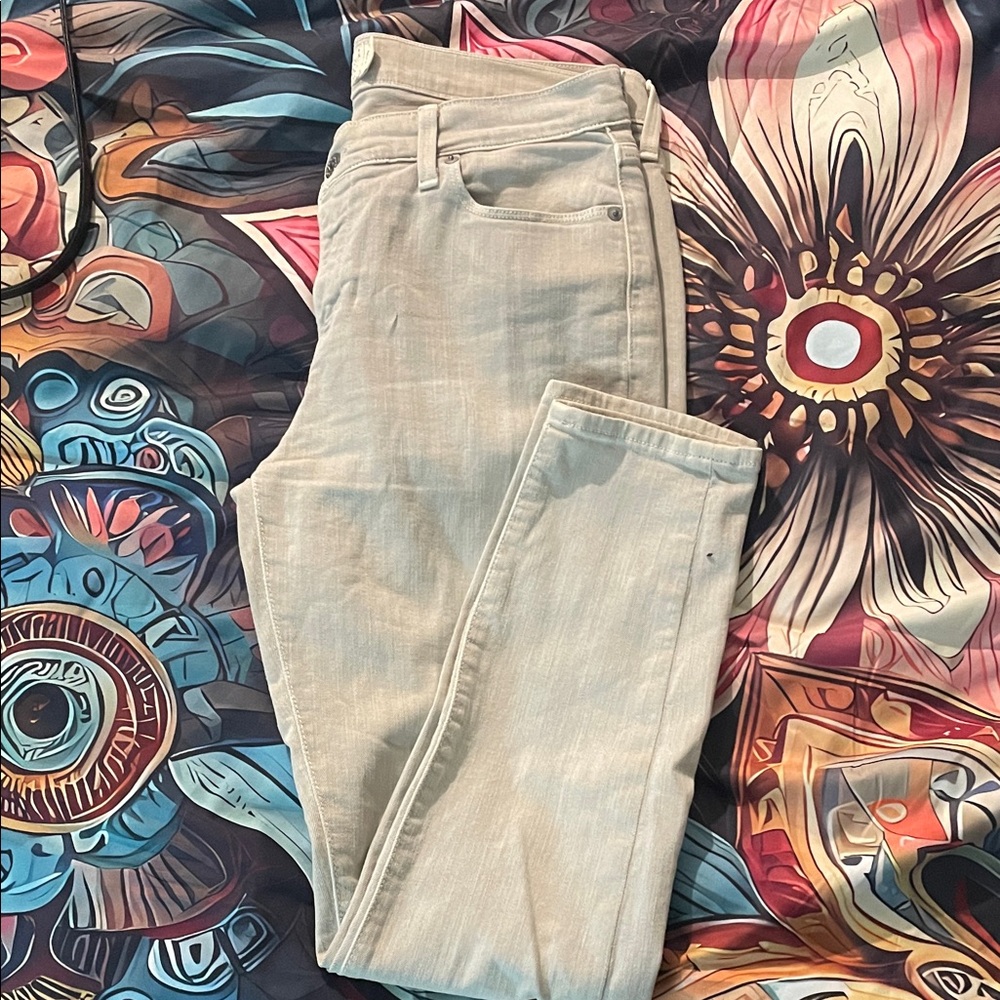 Lucky brand (Brooke skinny) Women's Light Beige Straight Leg Jeans